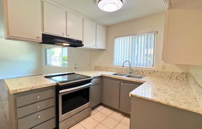 2 beds, 1 bath, 992 sqft, $2,495, Unit 3