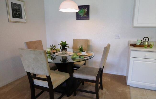 Academy Village Apartments Dining Area