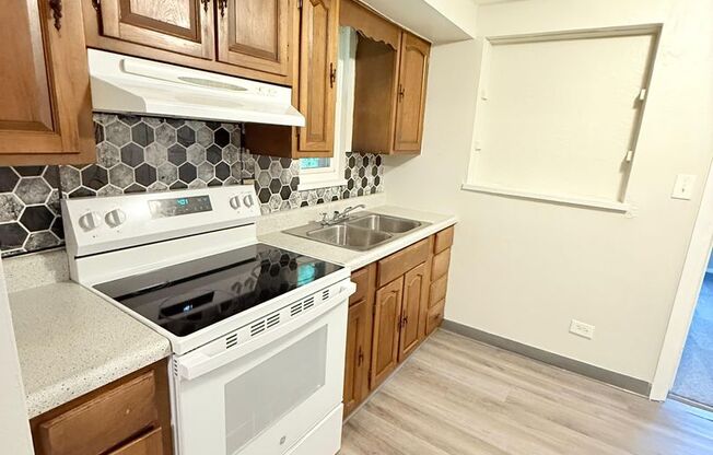 Freshly Painted 3BD/1.5BA Single Family Home in Penn Hills