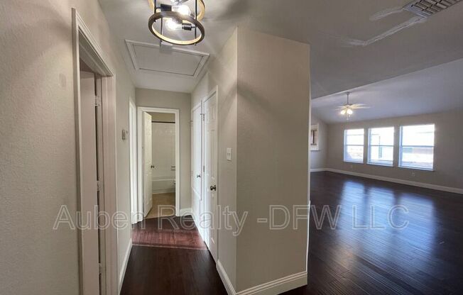 4236 GLADNEY LN