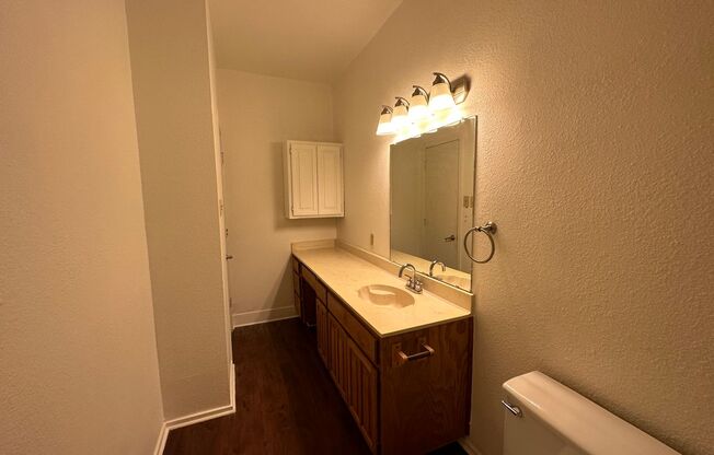 1 bed, 1 bath, 1,050 sqft, $1,050, Unit 1