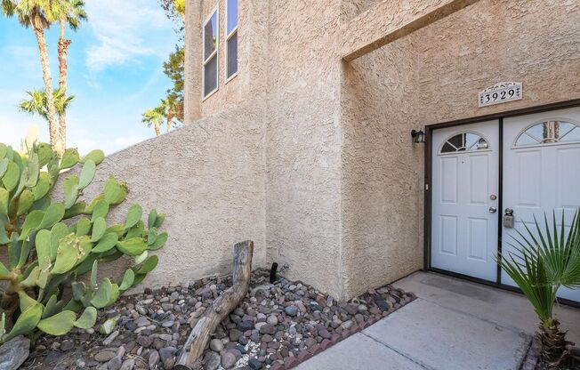 Townhome Conveniently Located to the Las Vegas Strip