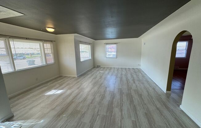 2308 6th Ave.