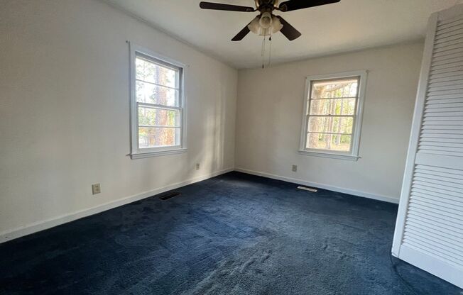 3 beds, 1 bath, $1,200