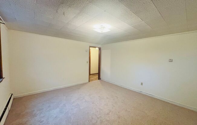 007PB - 121 Hearthstone M