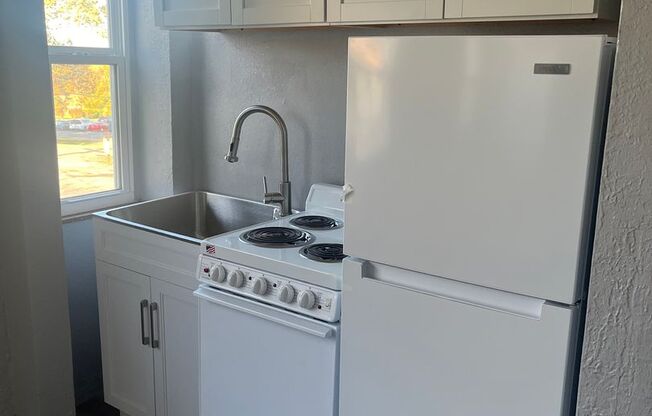 1 bed, 1 bath, 475 sqft, $775, Unit 4060 6