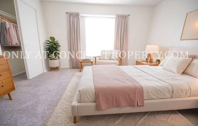 2 beds, 1.5 baths, 1,040 sqft, $1,449, Unit 09