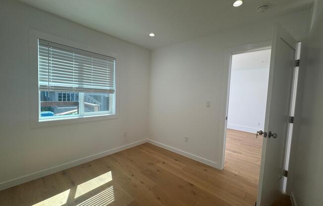 53 LEDYARD ST
