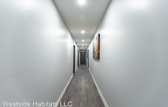 314 South Manhattan Place