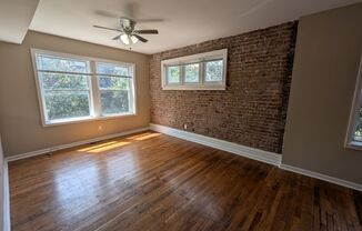 1 bed, 1 bath, 900 sqft, $1,350