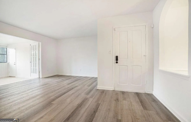 123 Maison Pl NW