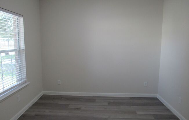 Spacious Recently Renovated Atascocita Property