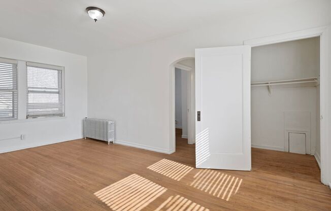 1 bed, 1 bath, 413 sqft, $795, Unit 30
