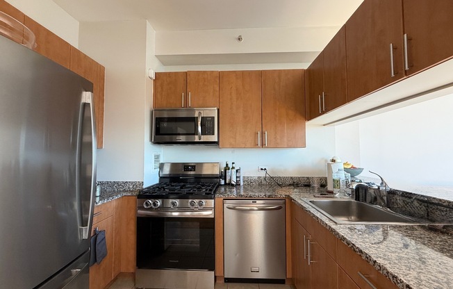 2 beds, 2 baths, $8,865, Unit 38D