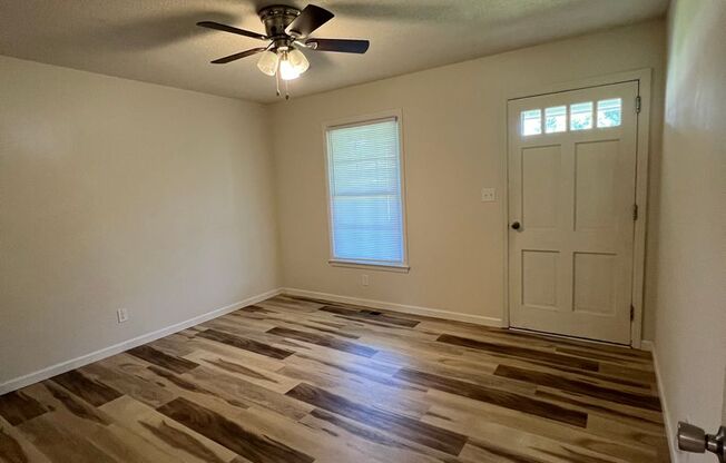 3 beds, 2 baths, $1,900