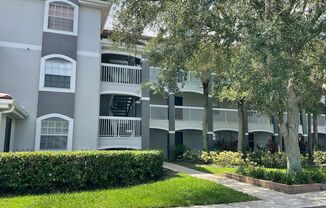 Available now! Gated Community in Hunters Creek, Audubon Villas!