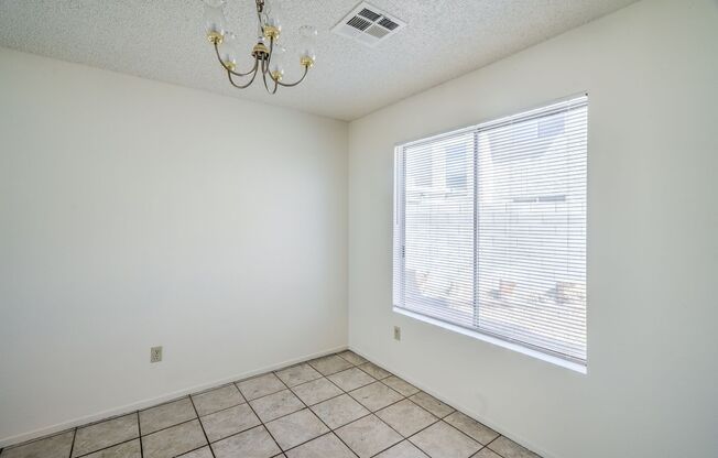 2-story Home with 4 Bedrooms in the Northeast Area