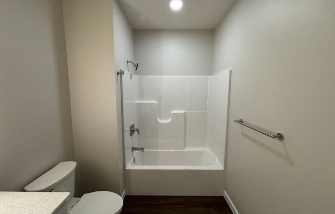 Studio, 1 bath, 660 sqft, $1,495, Unit 422 - S857