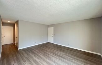 2 beds, 1 bath, 1,000 sqft, $2,795