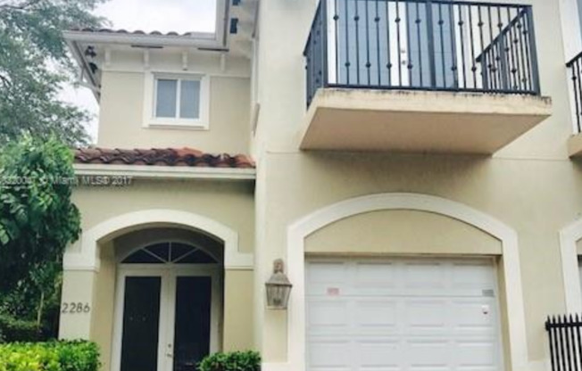 Beautiful Townhome for Rent
