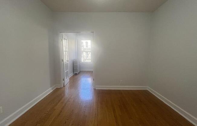 1 bed, 1 bath, $2,695, Unit 5-B