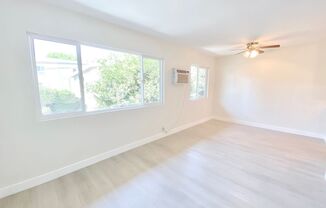 2 beds, 1 bath, $2,195, Unit 7