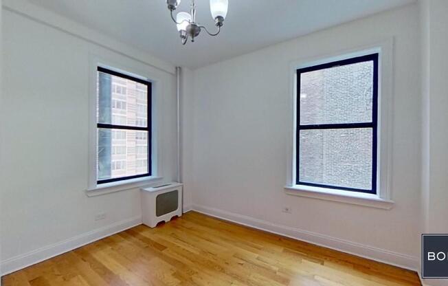 1 bed, 1 bath, $3,495, Unit 712