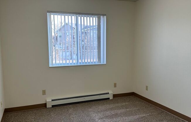 2 beds, 2 baths, $1,075, Unit 1736-205