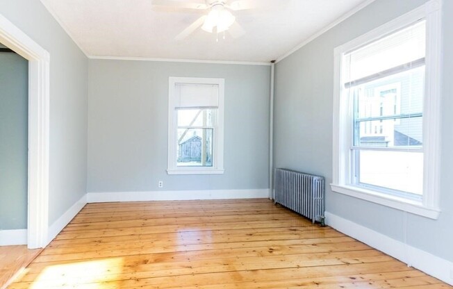 19 BEARSE AVE