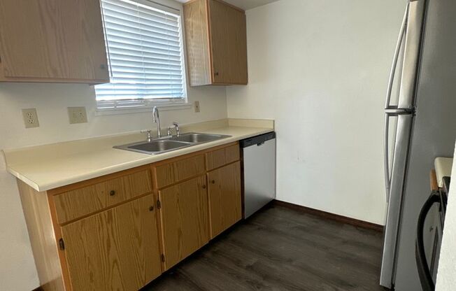 1 bed, 1 bath, 624 sqft, $1,275, Unit 82