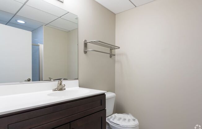 1 bed, 1 bath, 499 sqft, $1,425, Unit HA-715