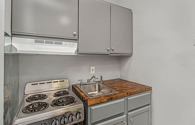 Studio, 1 bath, 500 sqft, $965, Unit 6128-280