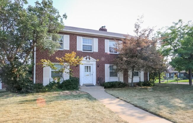 258e10th - RKW