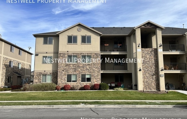 999 W VLG RIV LN