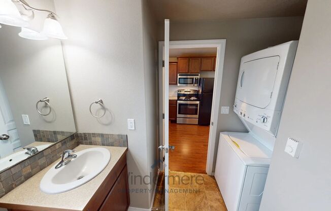 1 bed, 1 bath, 400 sqft, $1,195, Unit chin290-1