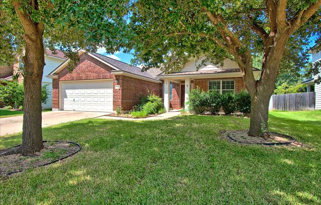 Stunning Single Story 3 Bed Home in Villages of Berry Creek