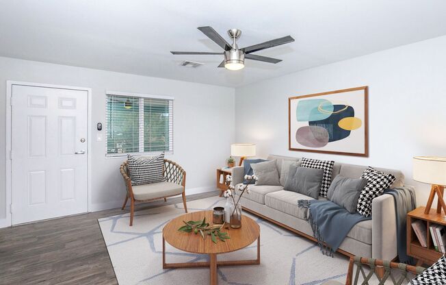 2 beds, 1 bath, 767 sqft, $1,495, Unit 7730-09