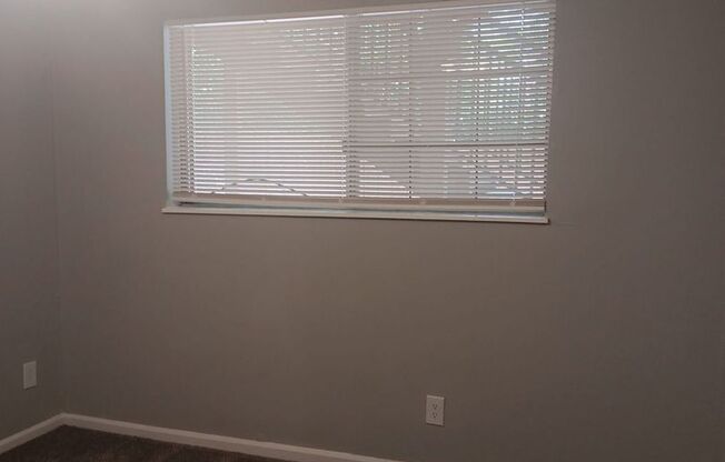 1 bed, 1 bath, 555 sqft, $615, Unit 7814-110