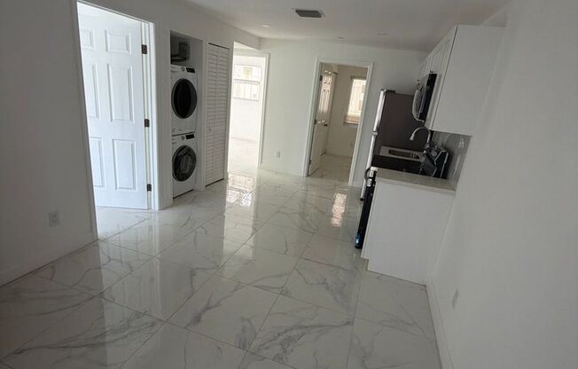 729 SW 3rd St (Catalina's Properties)
