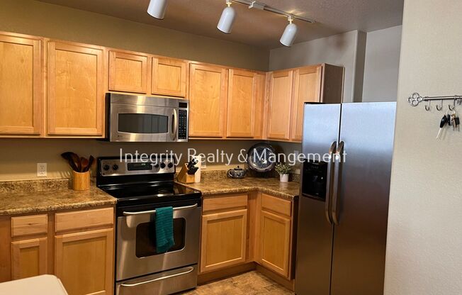 2 beds, 2 baths, $2,150