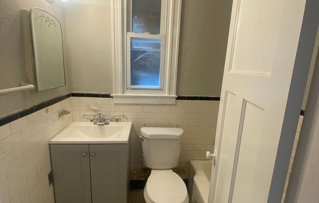 1 bed, 1 bath, $850