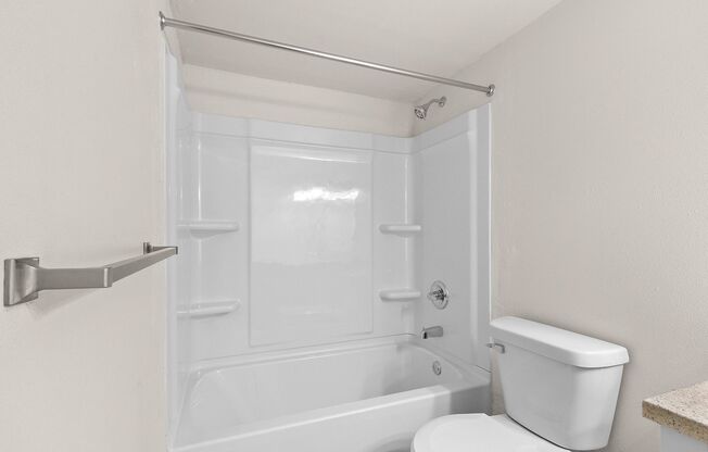 2 beds, 1 bath, 800 sqft, $1,049.99, Unit 1145-05