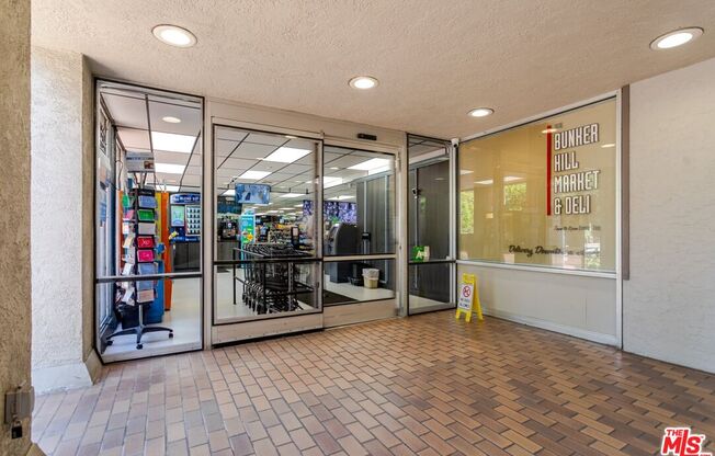 2 beds, 2 baths, 1,172 sqft, $4,550, Unit 1105