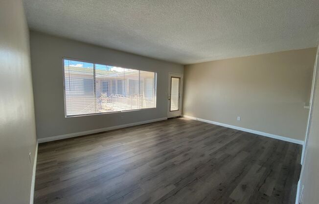 2 beds, 1 bath, 743 sqft, $2,150, Unit 15