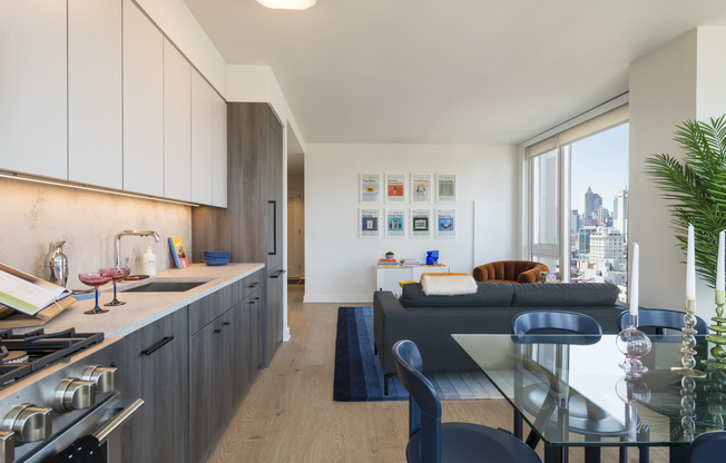 2 beds, 2 baths, $8,895, Unit 1707