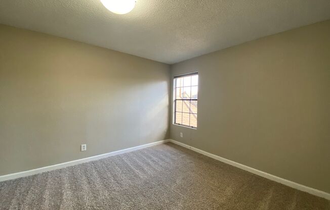 1 bed, 1 bath, $1,350