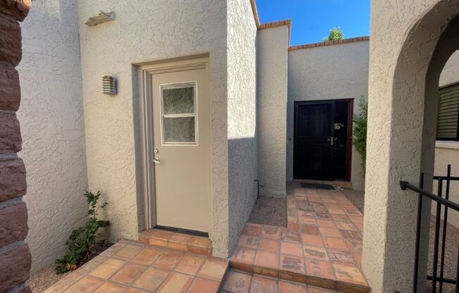 913 E Beryl Ave - Villa Sierra Madre