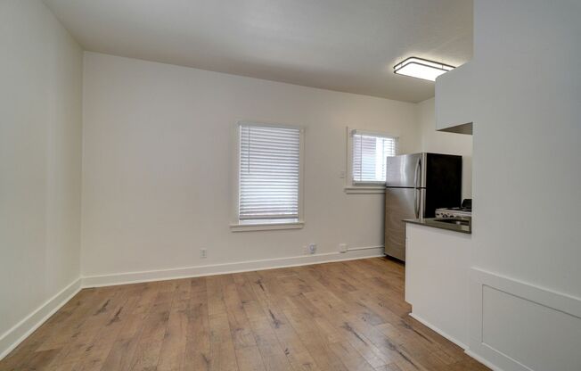 1 bed, 1 bath, $1,299, Unit 718 - 04