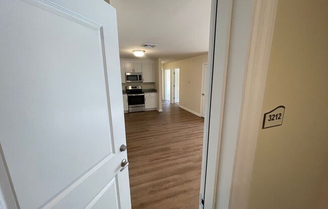 2 beds, 1 bath, 1,027 sqft, $1,625, Unit Apt 3212
