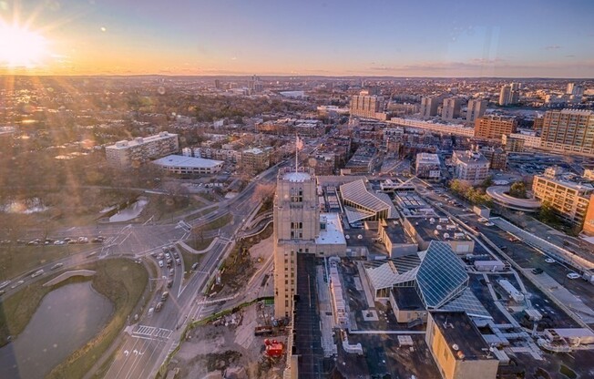 1 bed, 1 bath, 612 sqft, $4,000, Unit 25G